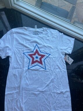 Simply Sage Market White Star Graphic Tee - Red & Blue Stars